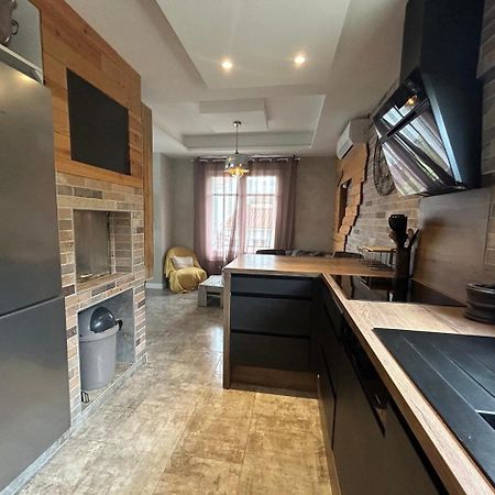 Comme A La Maison Narbonne Kültér fotó