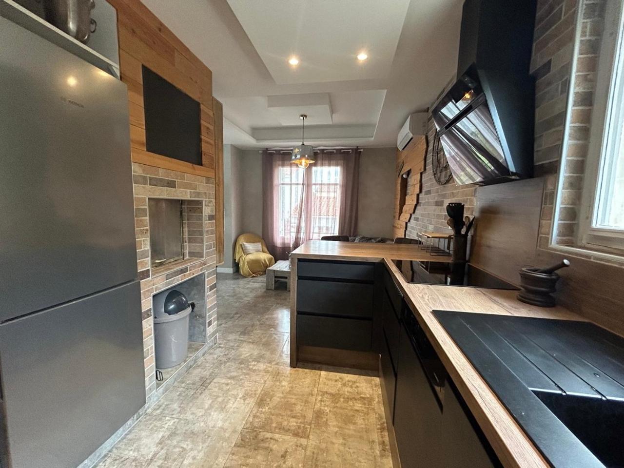 Comme A La Maison Narbonne Kültér fotó